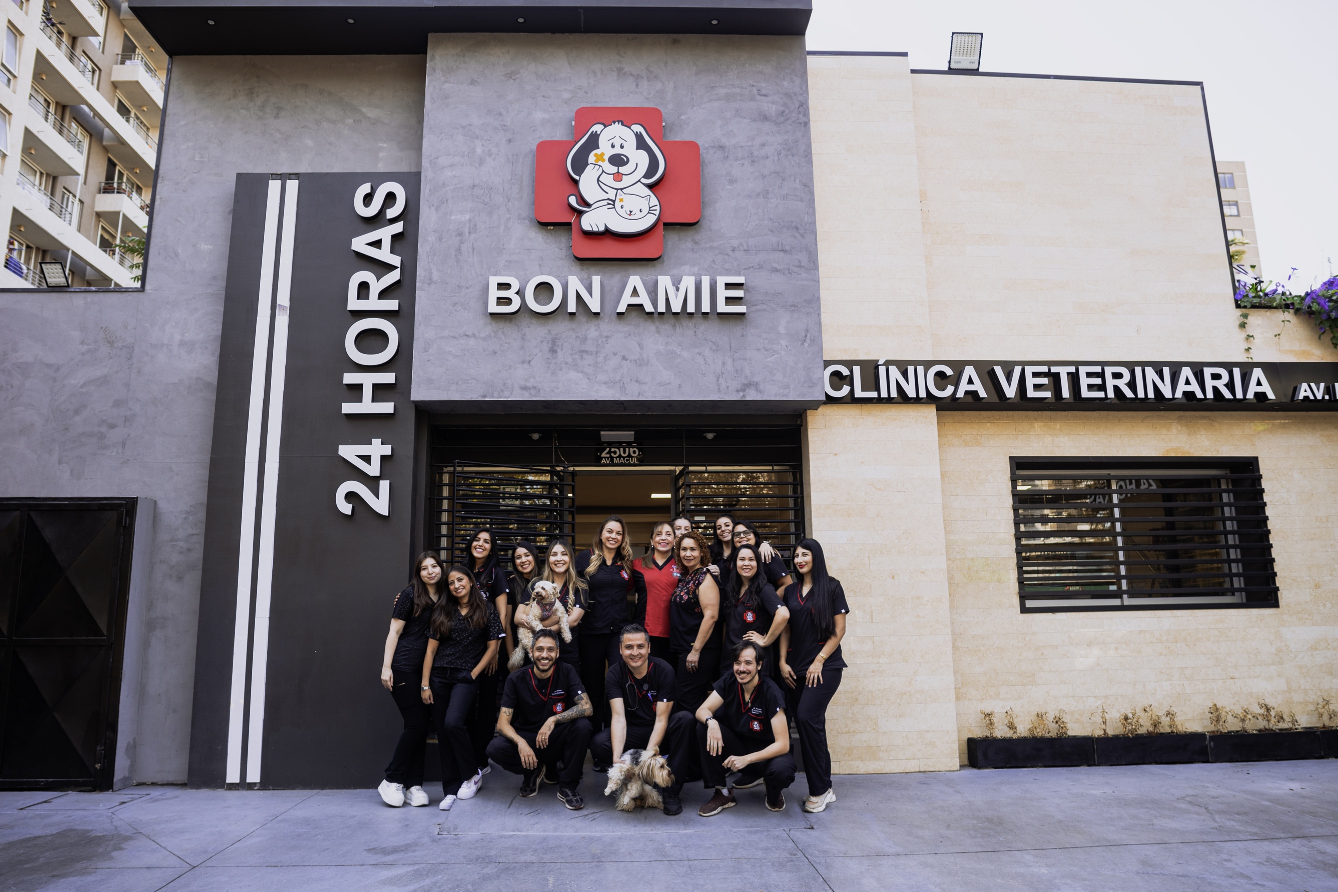Equipo Clínica Veterinaria Bon Amie